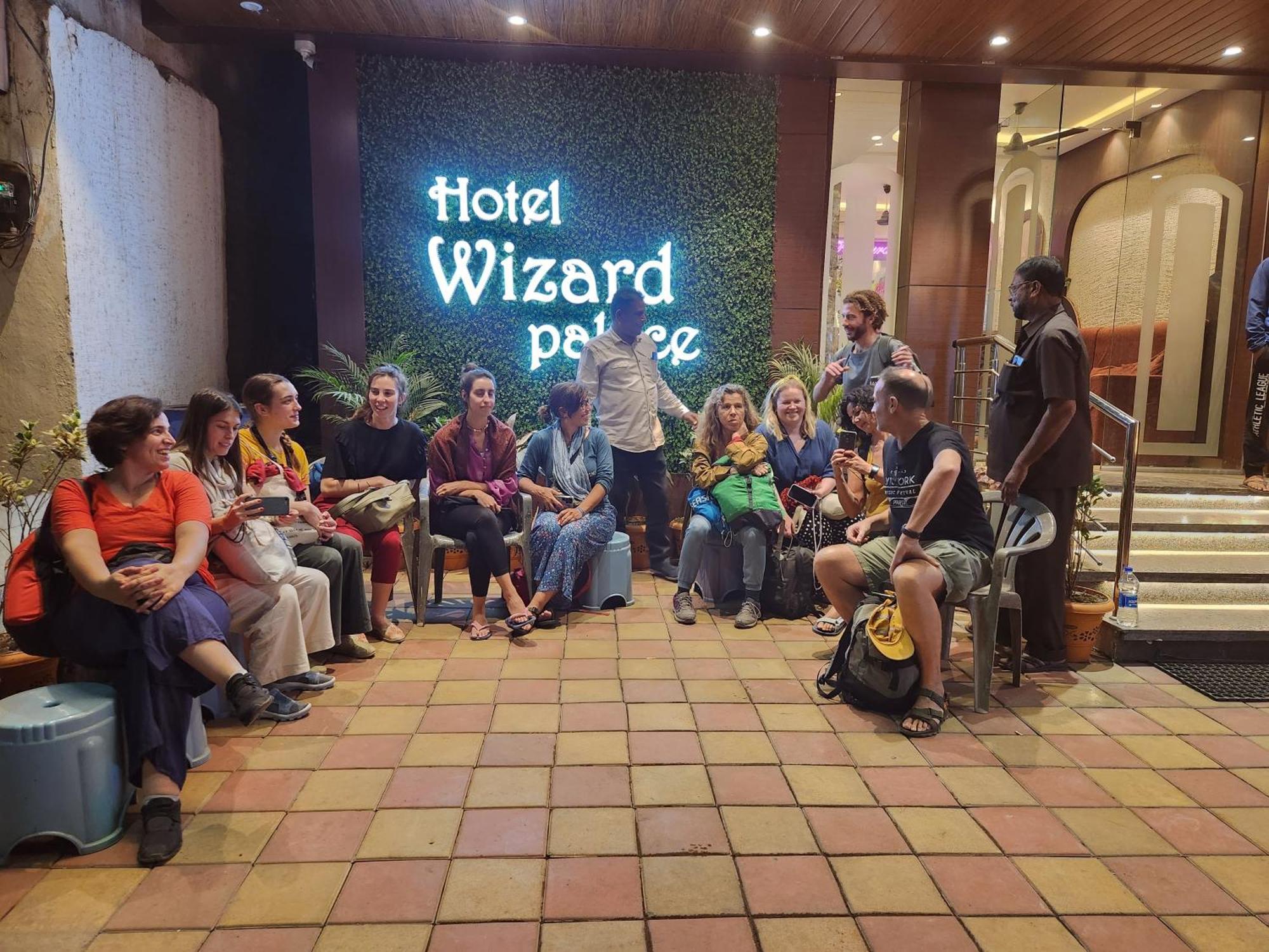 U2 Hotel Wizard Palace Aurangabad  Exteriör bild